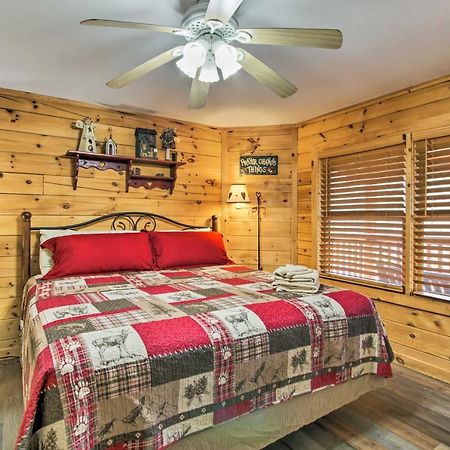 Gatlinburg Mountain Cabin With Grill And Pool Table! Exterior photo